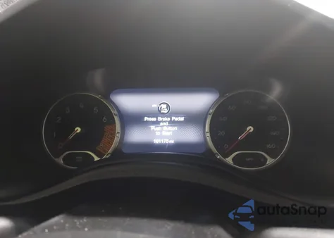 2019 Jeep Renegade Limited 4X4 из США, поврежденный, VIN ZACNJBD14KPJ98805